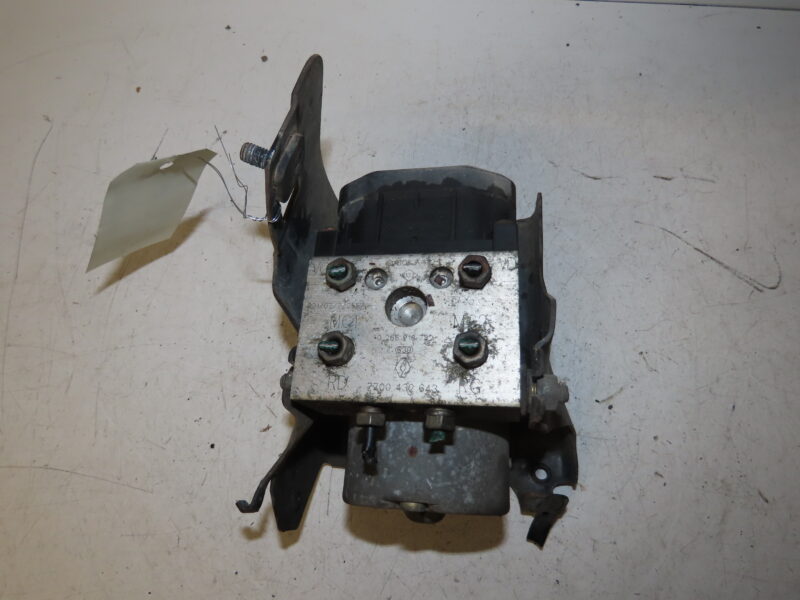 RENAULT-UNITE HYDRAULIQUE ABS