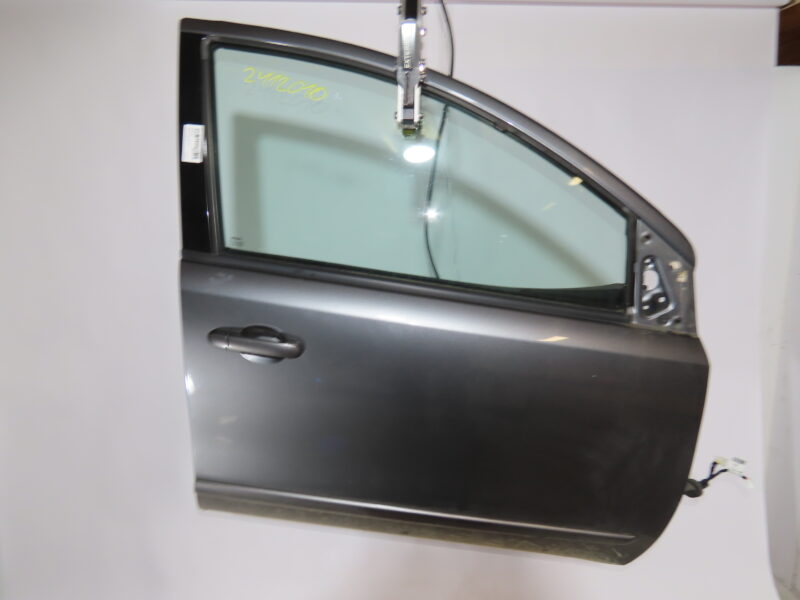 NISSAN-PORTE AVD