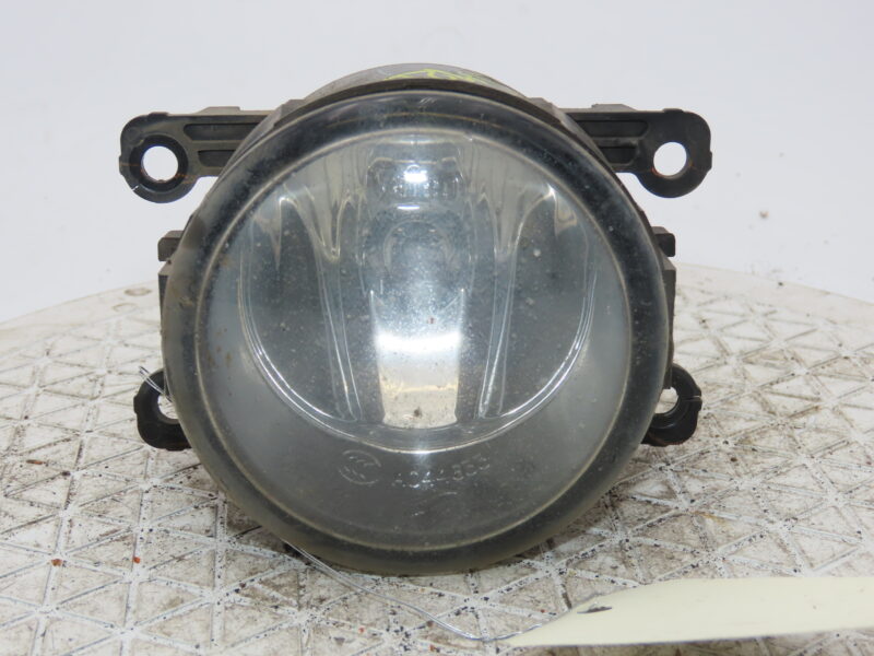 NISSAN-PHARE ANTIBROUILLARD AVG