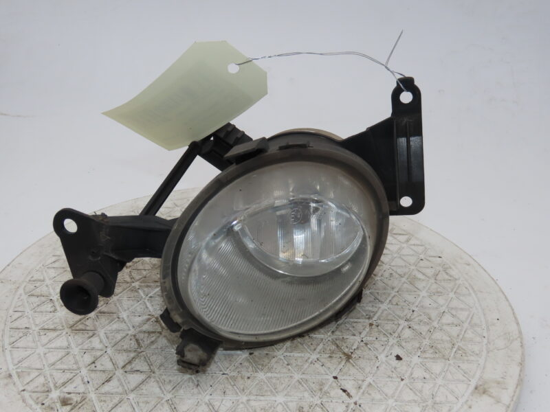 OPEL-PHARE ANTIBROUILLARD AVG