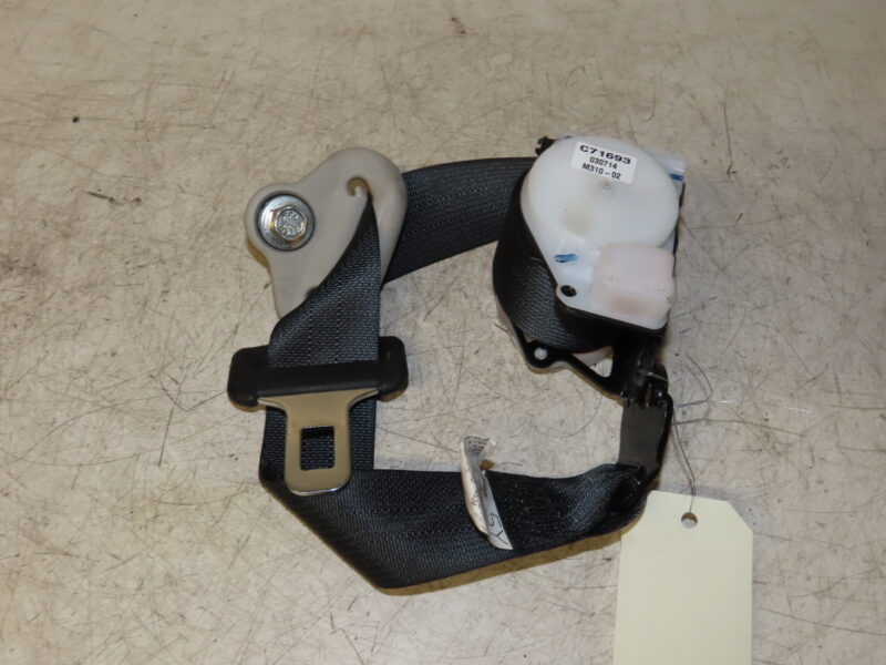 NISSAN-CEINTURE ARD