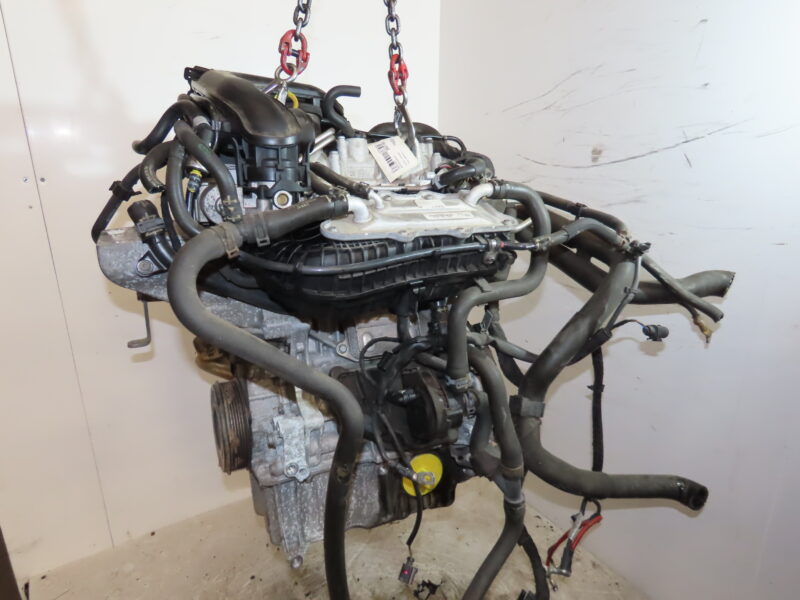 AUDI-MOTEUR COMPLET