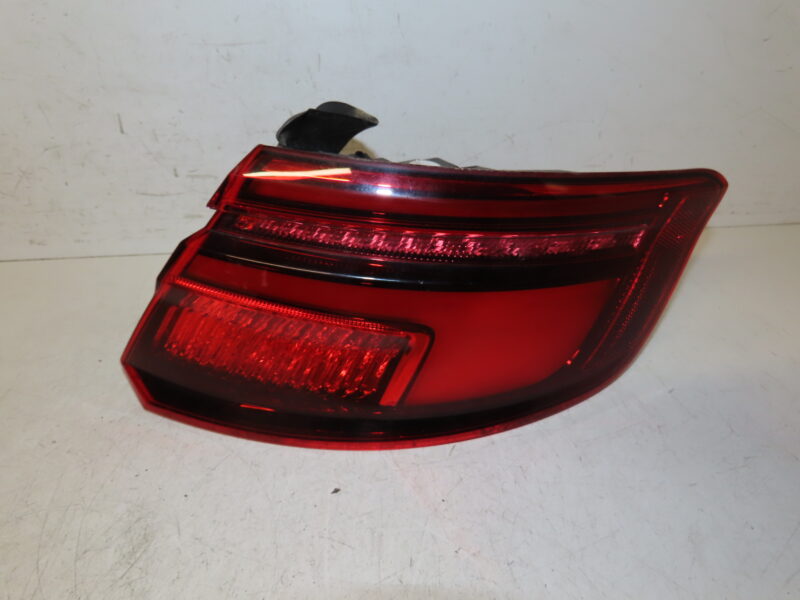 AUDI-FEU ARD
