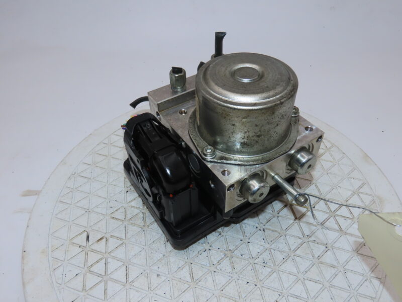 NISSAN-UNITE HYDRAULIQUE ABS
