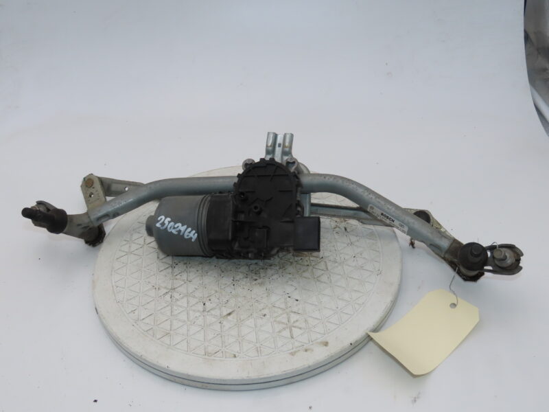 PEUGEOT-MOTEUR ESSUIE-GLACE AV