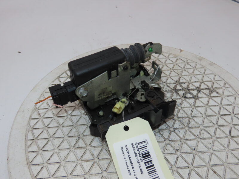 DACIA-SERRURE PORTE AVG