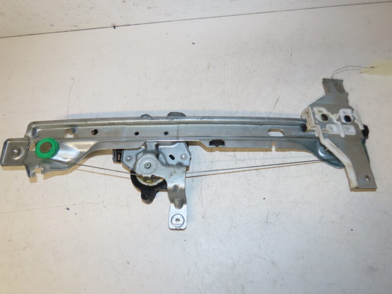 PEUGEOT-MECANISME+MOTEUR LEVE-GLACE ARD