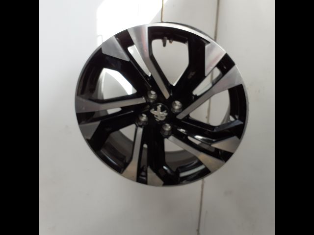 PEUGEOT-JANTE ALUMINIUM 3