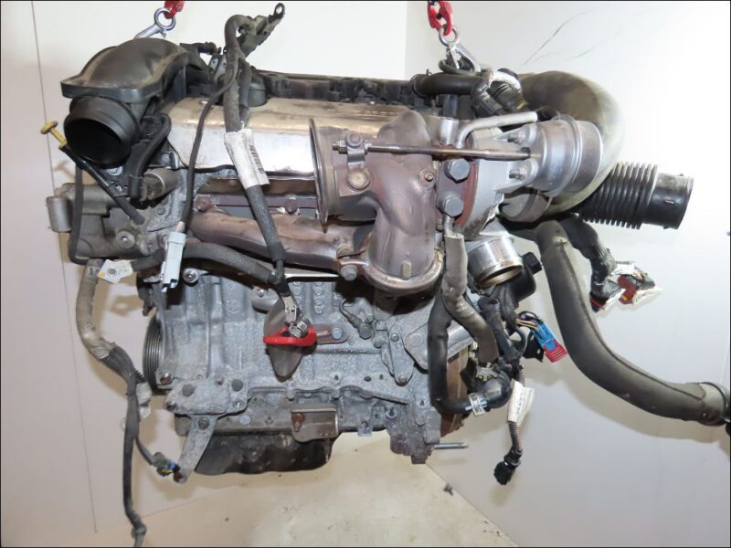 PEUGEOT-MOTEUR COMPLET