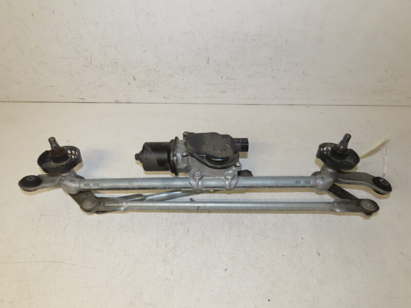 RENAULT-MOTEUR ESSUIE-GLACE AV
