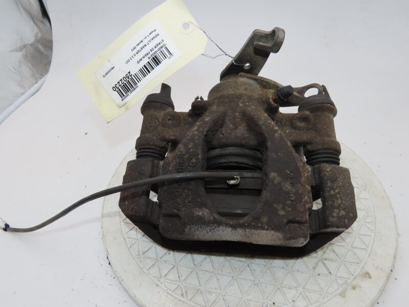 RENAULT-ETRIER DE FREIN AVD