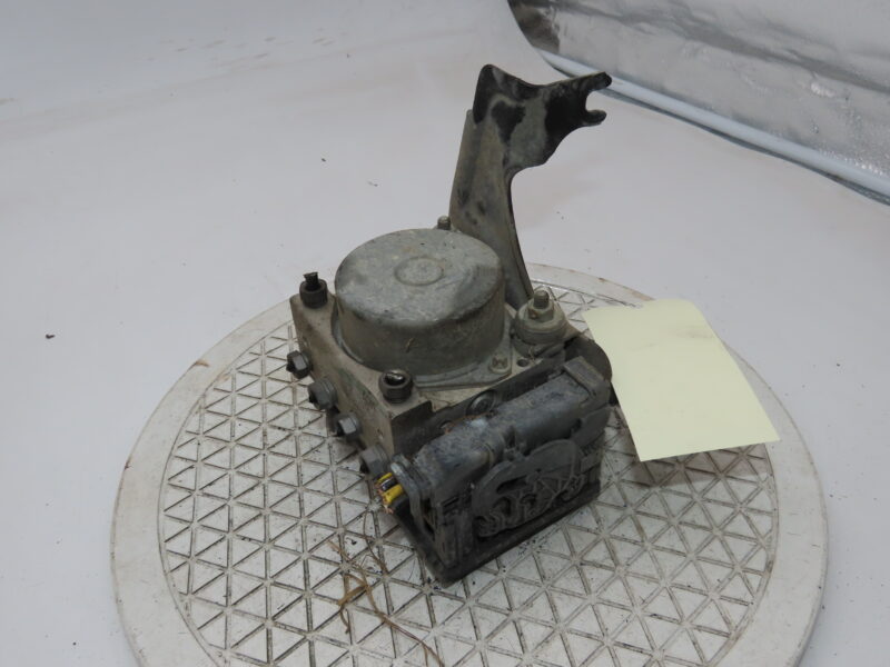 NISSAN-UNITE HYDRAULIQUE ABS