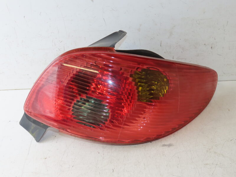 PEUGEOT-FEU ARD