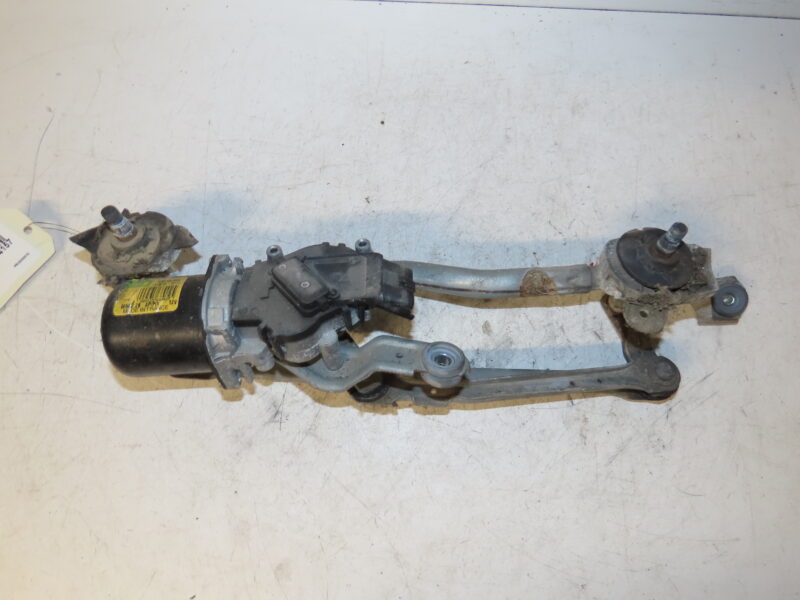 NISSAN-MOTEUR ESSUIE-GLACE AV
