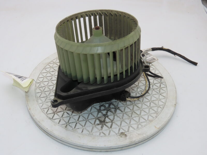 PEUGEOT-MOTEUR VENTILATEUR CHAUFFAGE