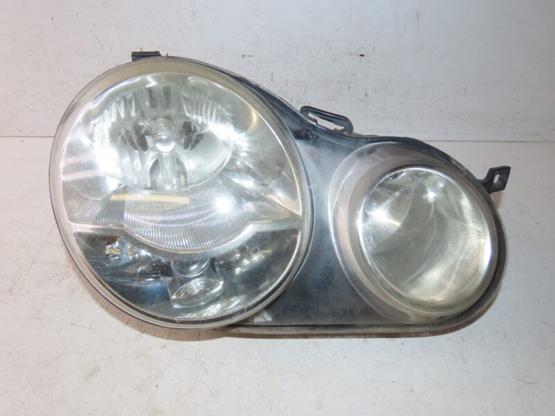 VOLKSWAGEN-PHARE D