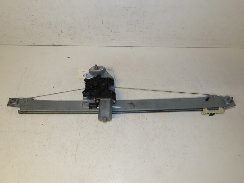 RENAULT-MECANISME+MOTEUR LEVE-GLACE AVD