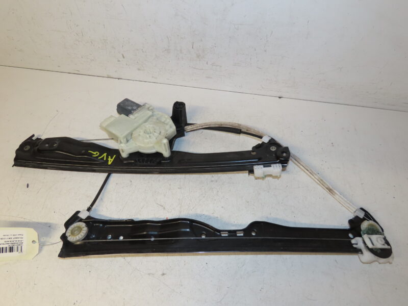 PEUGEOT-MECANISME+MOTEUR LEVE-GLACE AVG