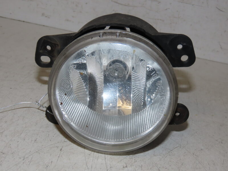 FIAT-PHARE ANTIBROUILLARD AVG