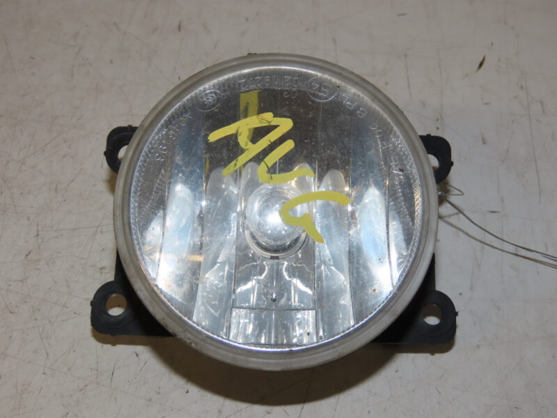 PEUGEOT-PHARE ANTIBROUILLARD AVG