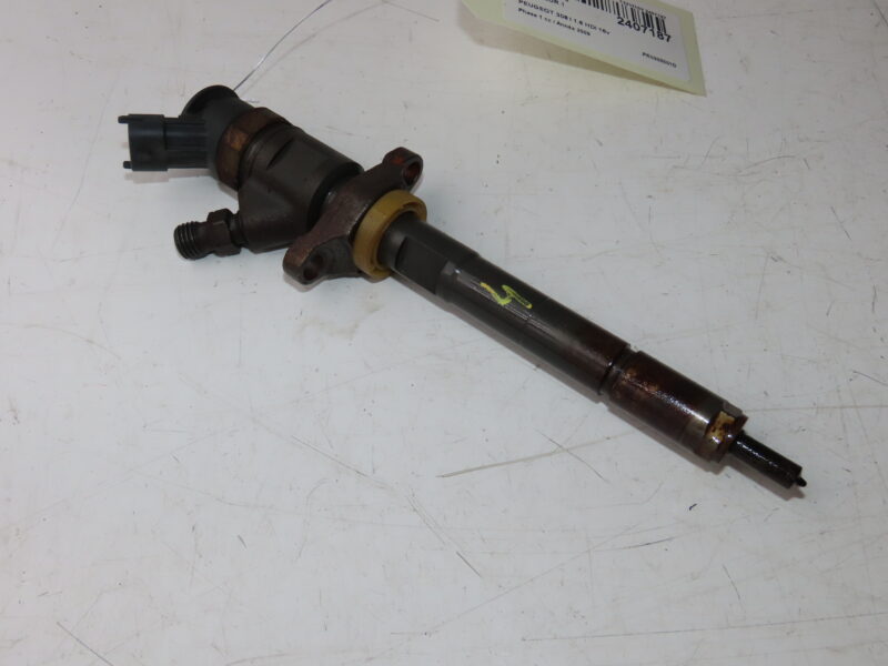 PEUGEOT-INJECTEUR 1