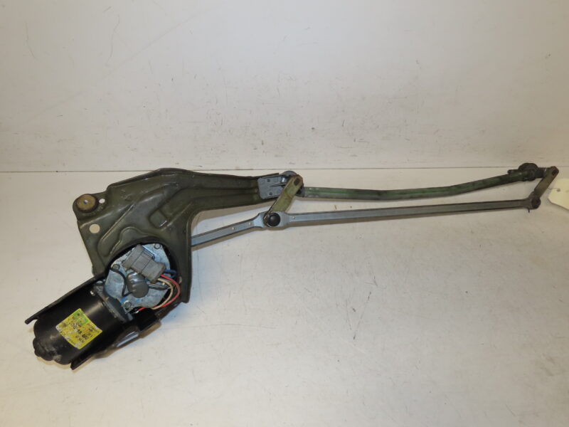 RENAULT-MOTEUR ESSUIE-GLACE AV