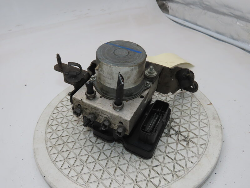 RENAULT-UNITE HYDRAULIQUE ABS