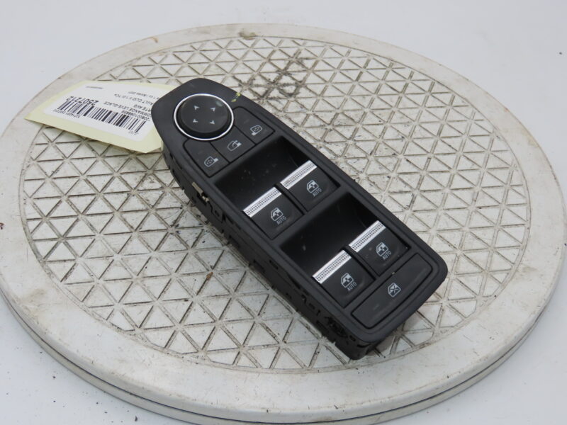 RENAULT-COMMANDE LEVE-GLACE PORTE AVG
