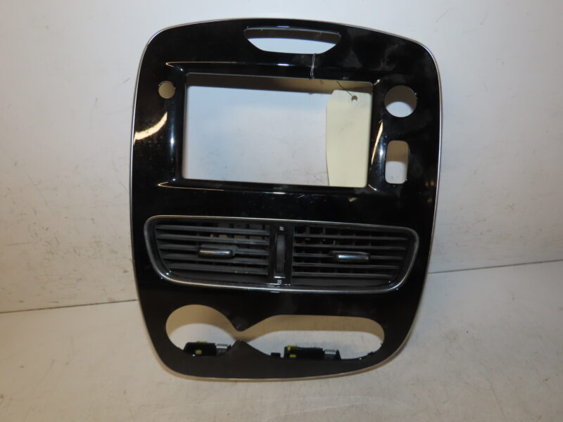 DACIA-CONSOLE