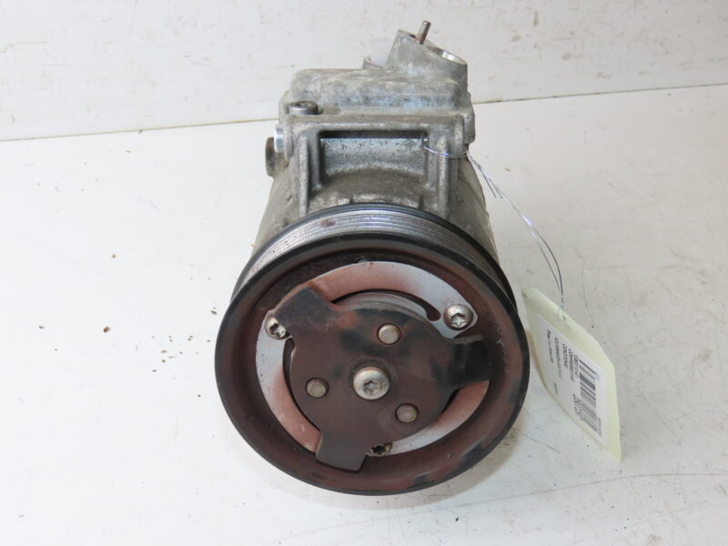VOLKSWAGEN-COMPRESSEUR AIR CONDITIONNE
