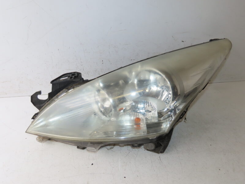 PEUGEOT-PHARE G