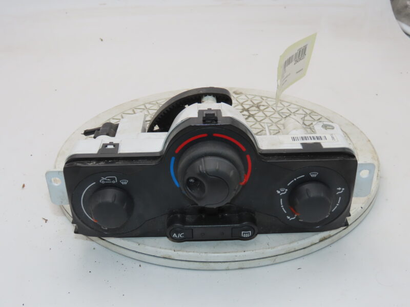 RENAULT-COMMANDE DE CHAUFFAGE