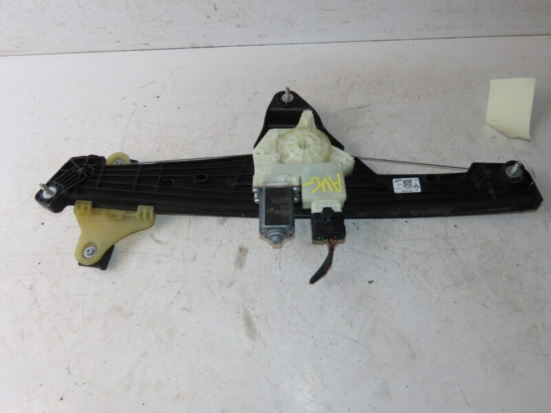 RENAULT-MECANISME+MOTEUR LEVE-GLACE AVG