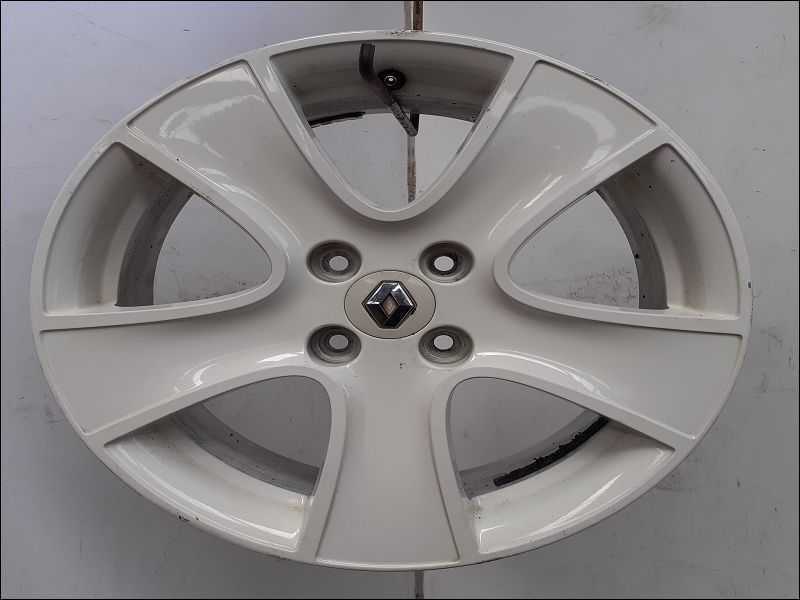 RENAULT-JANTE ALUMINIUM 3
