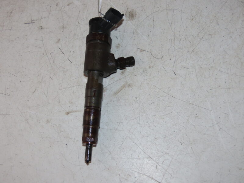 PEUGEOT-INJECTEUR 4