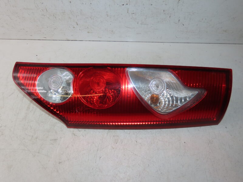RENAULT-FEU ARD