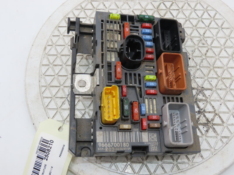 CITROEN-BSM (BOITIER SERVITUDE MOTEUR)