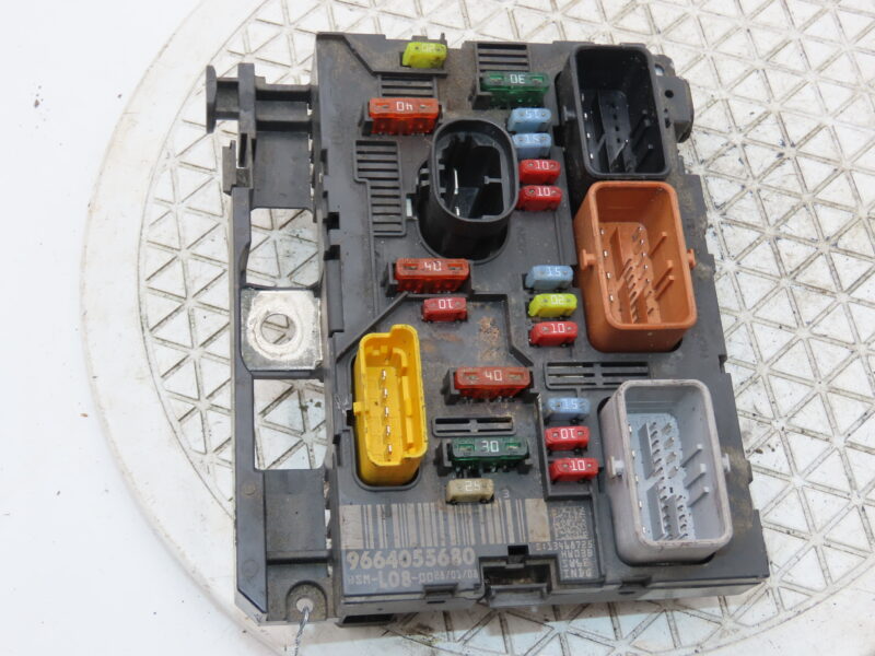 CITROEN-BSM (BOITIER SERVITUDE MOTEUR)