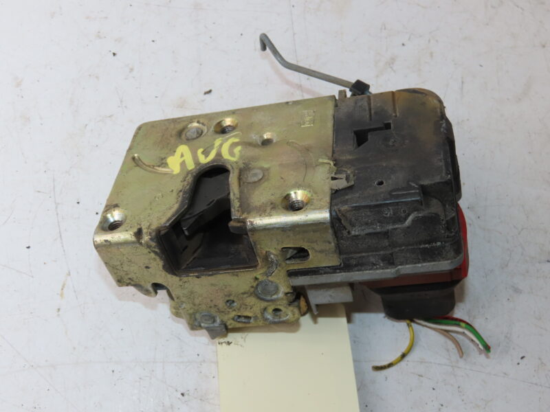 PEUGEOT-SERRURE PORTE AVG