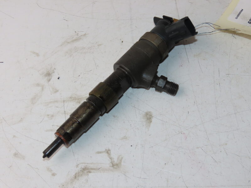 PEUGEOT-INJECTEUR 2