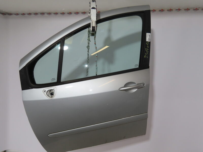 RENAULT-PORTE AVG