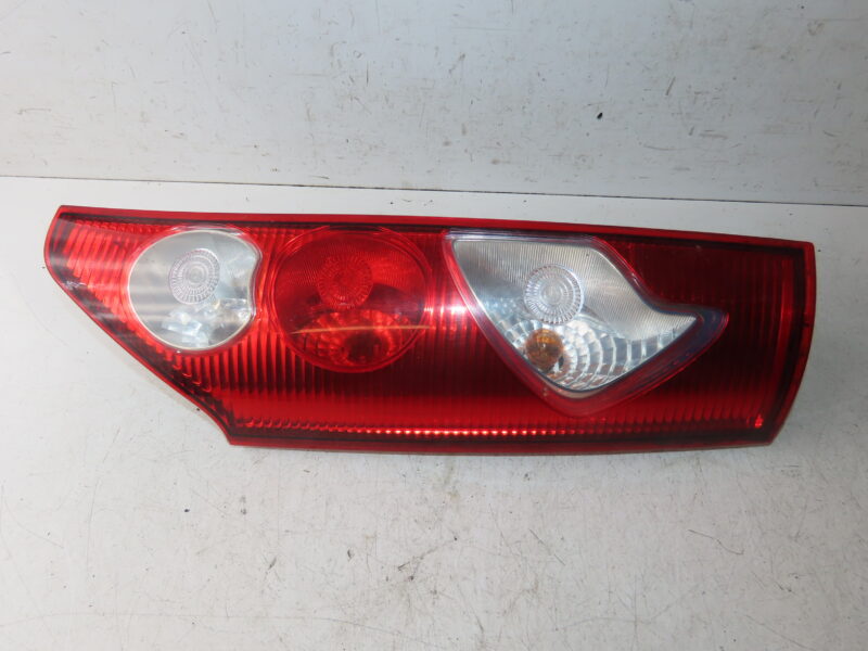 RENAULT-FEU ARD