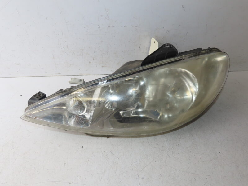 PEUGEOT-PHARE G