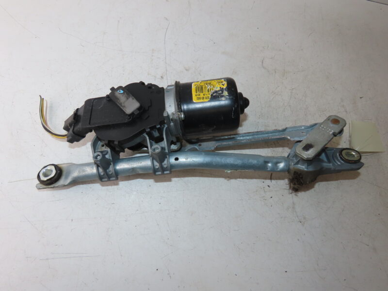 PEUGEOT-MOTEUR ESSUIE-GLACE AV