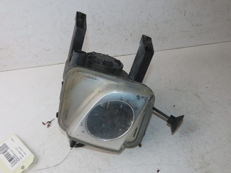 OPEL-PHARE ANTIBROUILLARD AVG