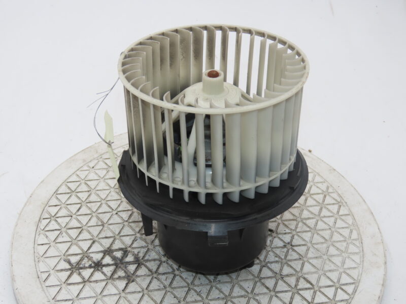 FORD-MOTEUR VENTILATEUR CHAUFFAGE