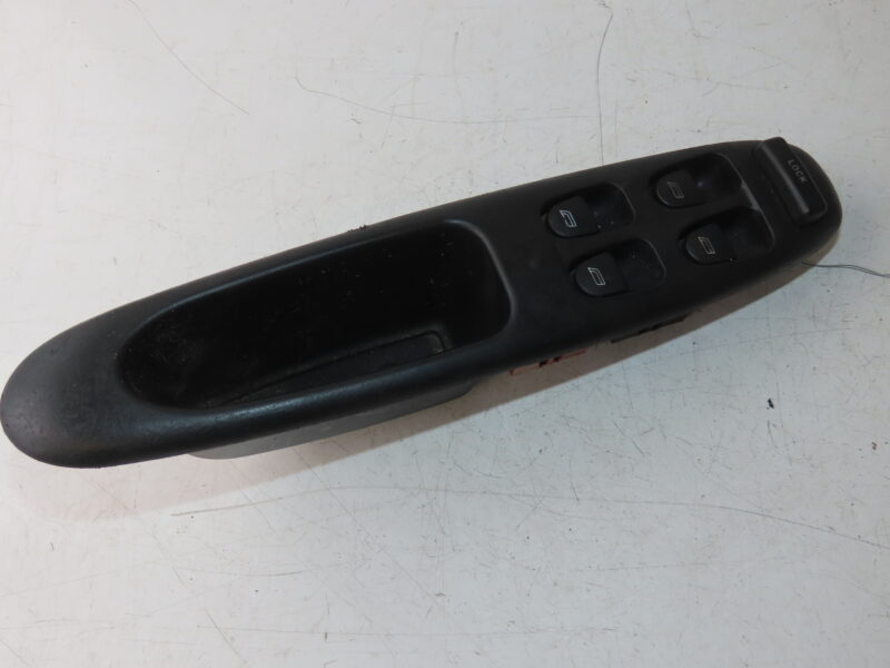 ALFA ROMEO-COMMANDE LEVE-GLACE PORTE AVG
