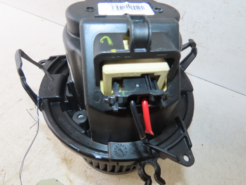 RENAULT-MOTEUR VENTILATEUR CHAUFFAGE
