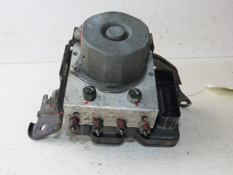 SUZUKI-UNITE HYDRAULIQUE ABS