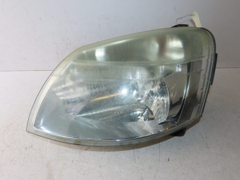 PEUGEOT-PHARE G